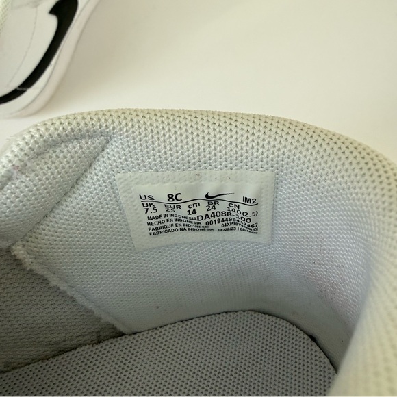 Nike Blazer Mid ’77 Toddler Sneakers White Black Size 8 Velcro - Picture 6 of 7